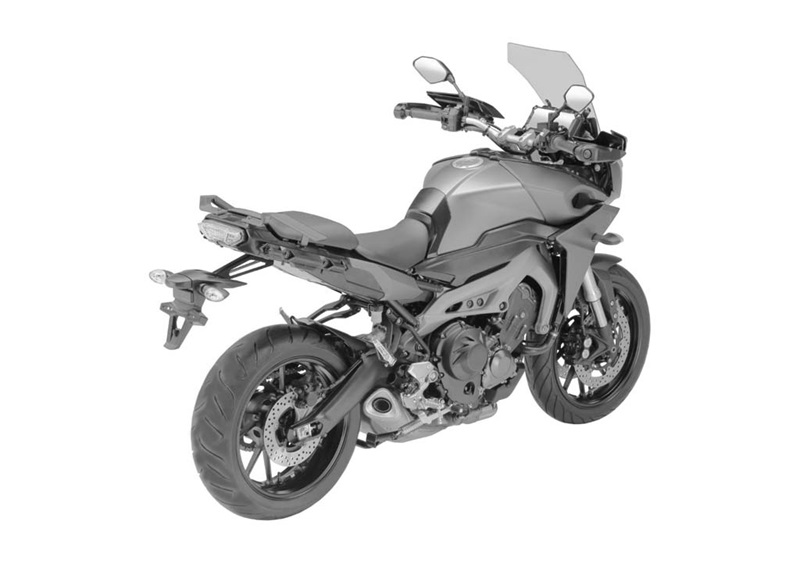 Компания Yamaha запатентовала дизайн 3-цилиндрового спорттура
