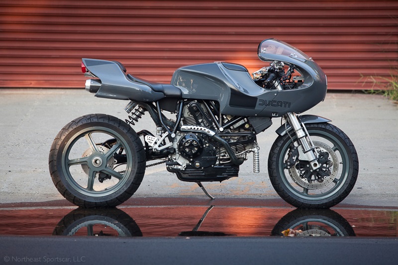 Мотоцикл Ducati MH900e Evoluzione