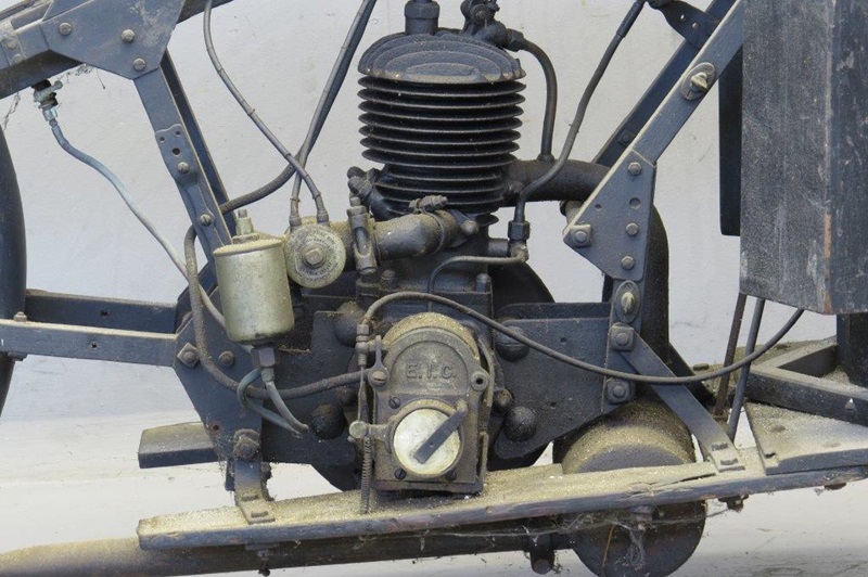 Старинный мотоцикл Battershill Yelverton Union 1921