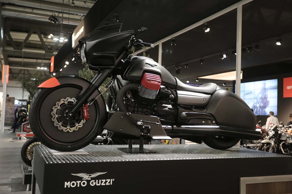 Концепт баггера Moto Guzzi MGX-21
