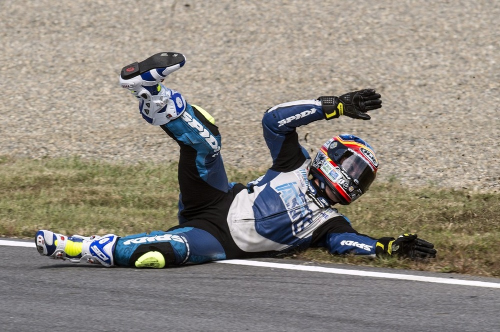 Падения в чемпионате MotoGP 2014 (фото + Moto2/Moto3)
