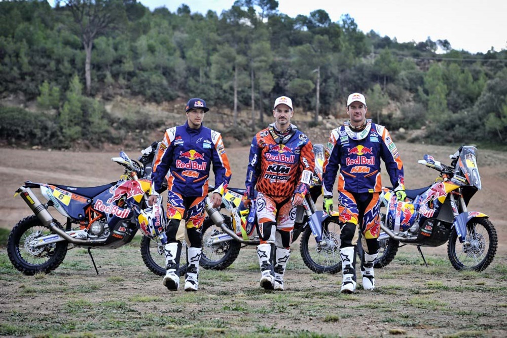 Раллийная команда KTM Red Bull готова к ралли Дакар 2015 (фото)
