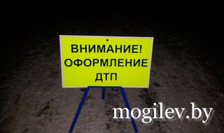В Речицком районе бесправник врезался в дорожный МАЗ и скрылся с места аварии