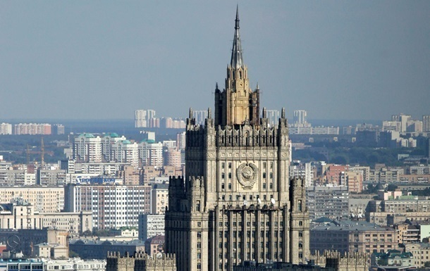 В Москве назвали "циничным" уравнение Киевом коммунизма и нацизма
