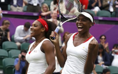 US Open: Сестры Уильямс вышли в третий круг
