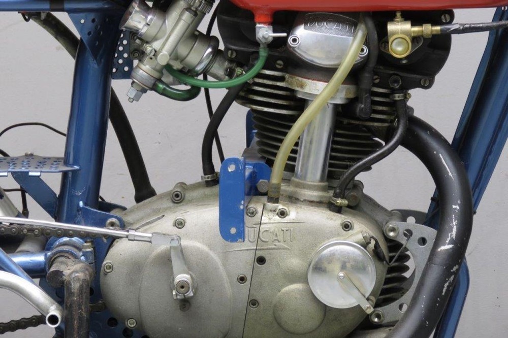Гоночный мотоцикл Ducati Bialbero 1960